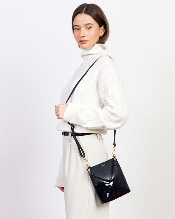 Versatile Carry Options 