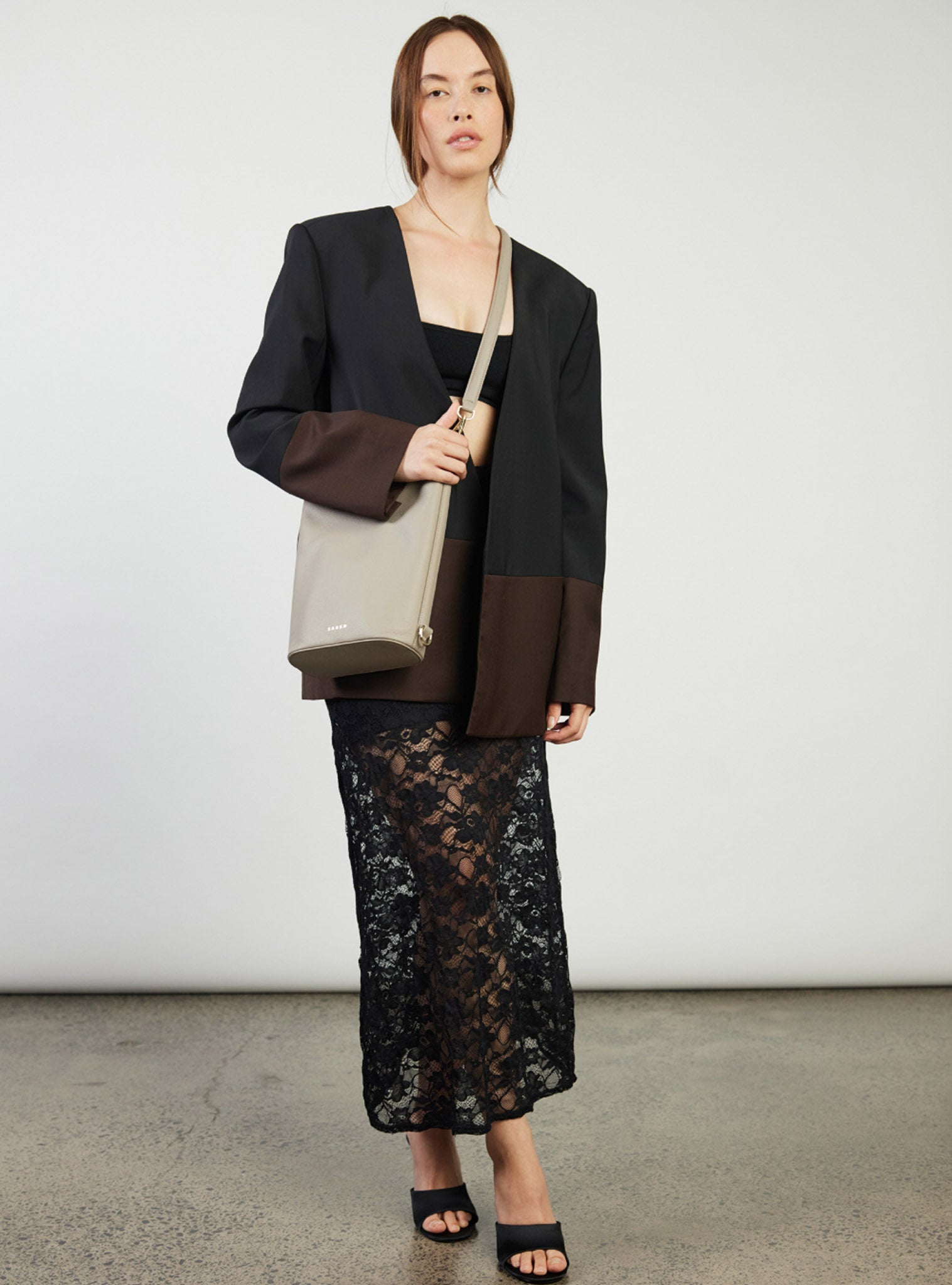 Jojo Shoulder Bag Pebble
