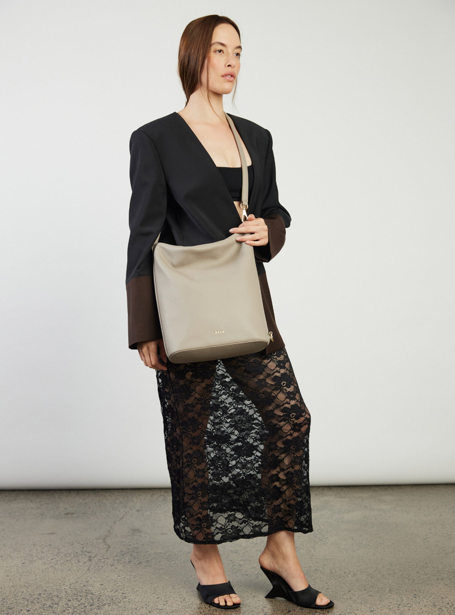 June Shoulder Bag Pebble