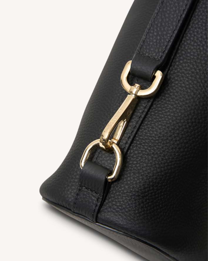 Signature Hardware Clip