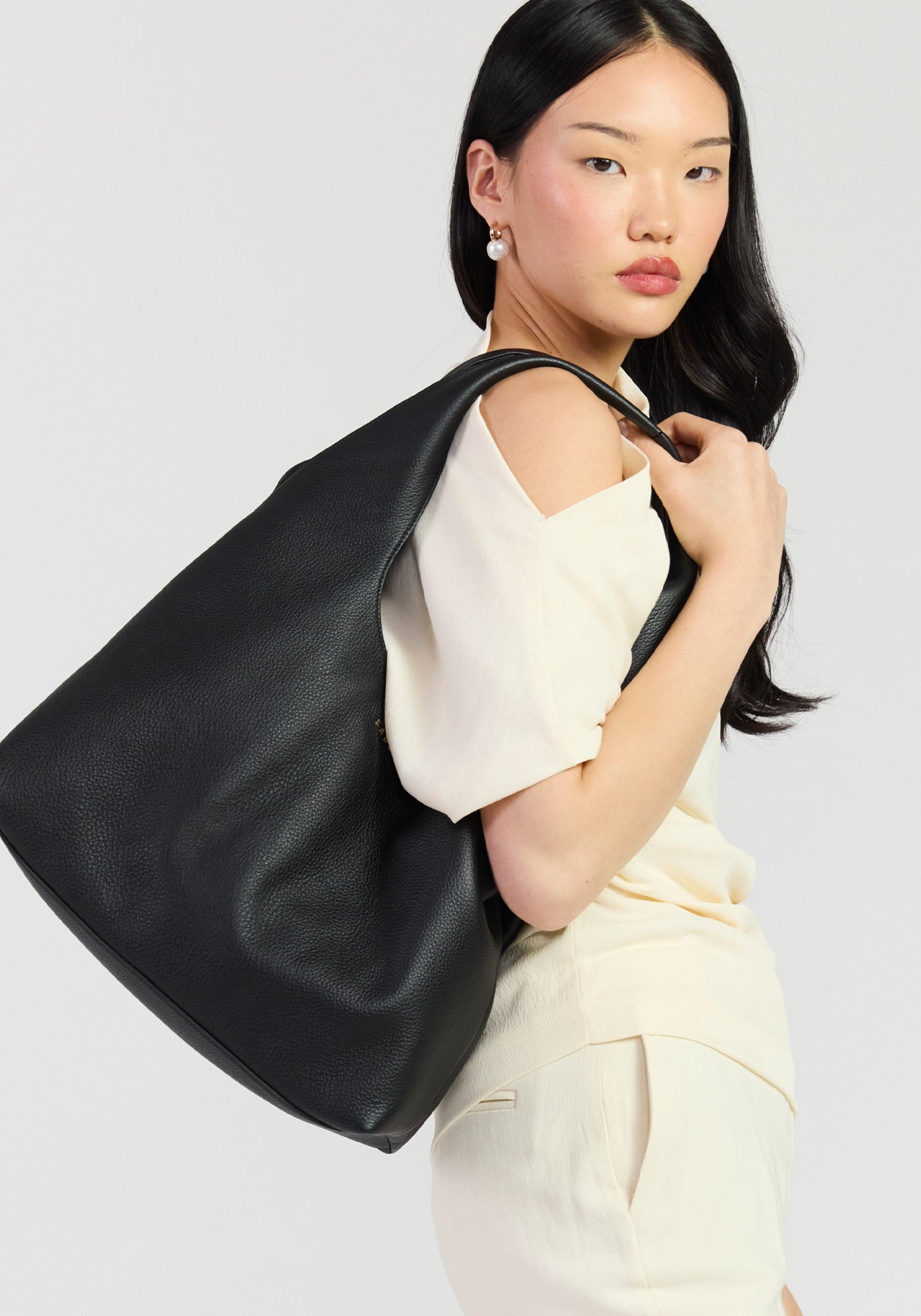 Kip Shoulder Bag
