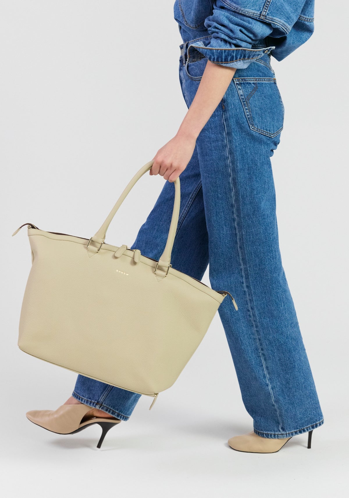Milan Carry-All