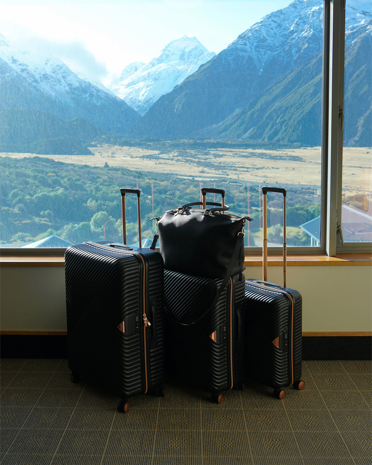 Large black luggage outlet