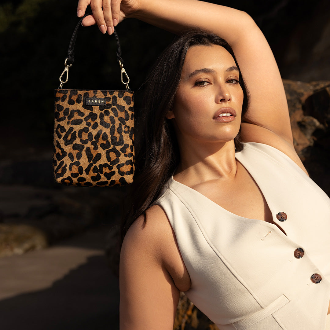 Saben New Zealand Leather Handbags Accessories and Luggage