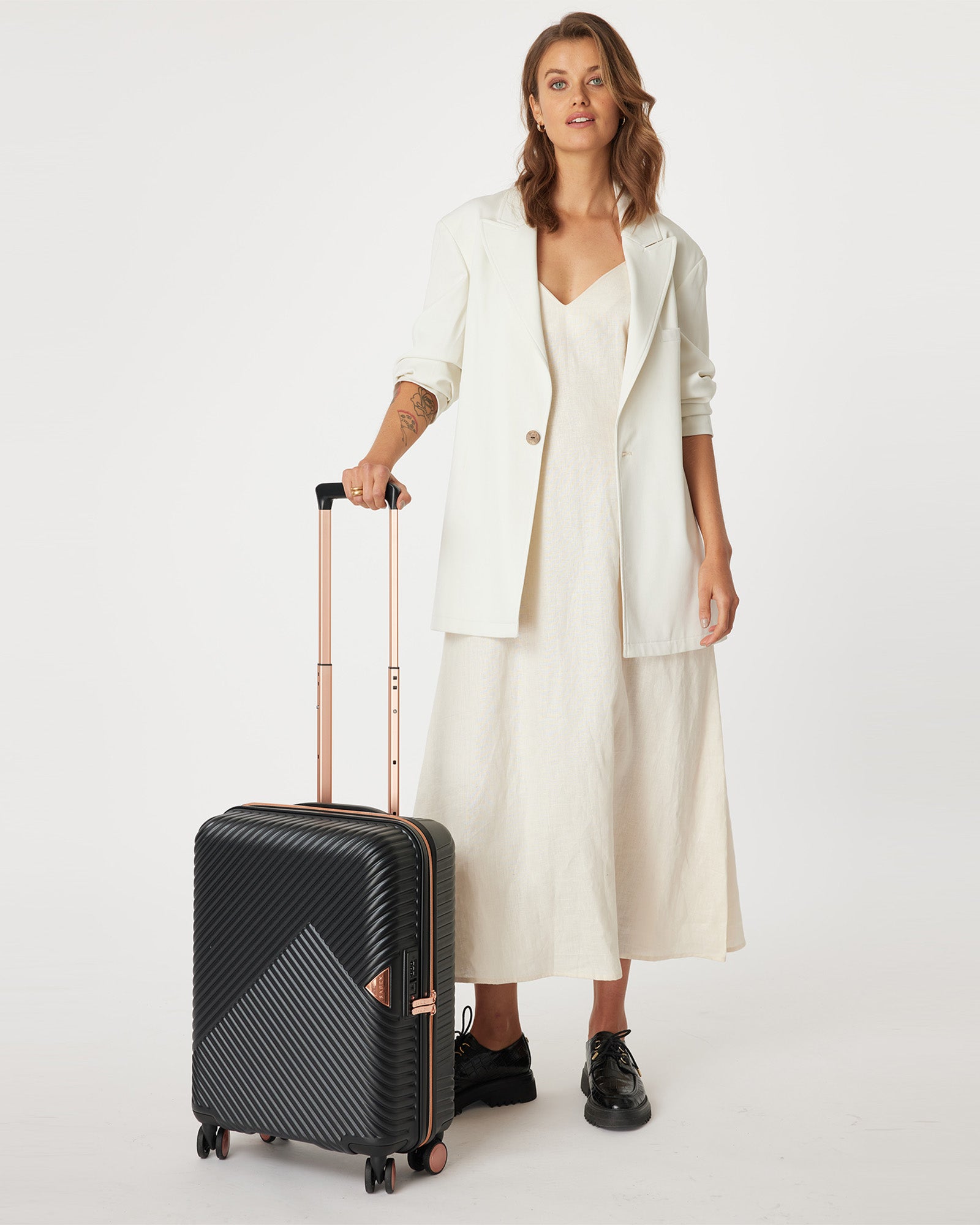 Set of Cabin + Medium Suitcase