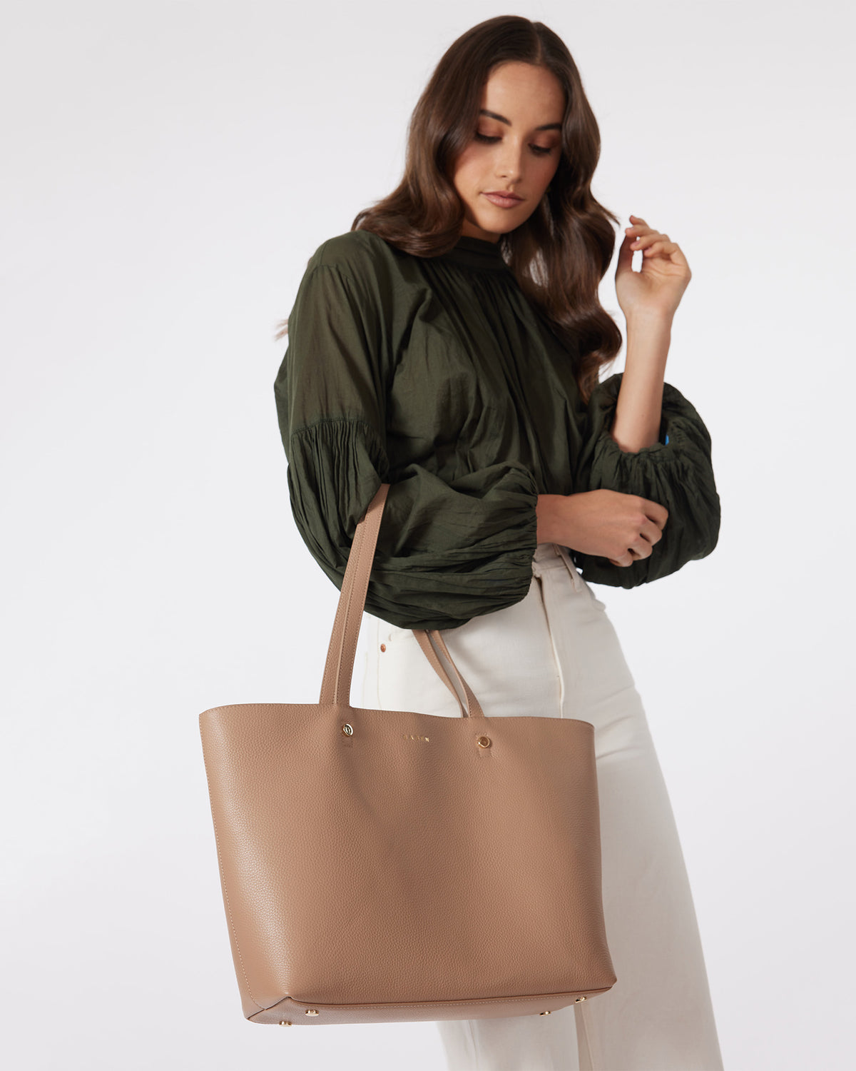 Tilbury Shoulder Bag